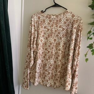 NWOT Mock Neck Patterned Long Sleeve Shirt